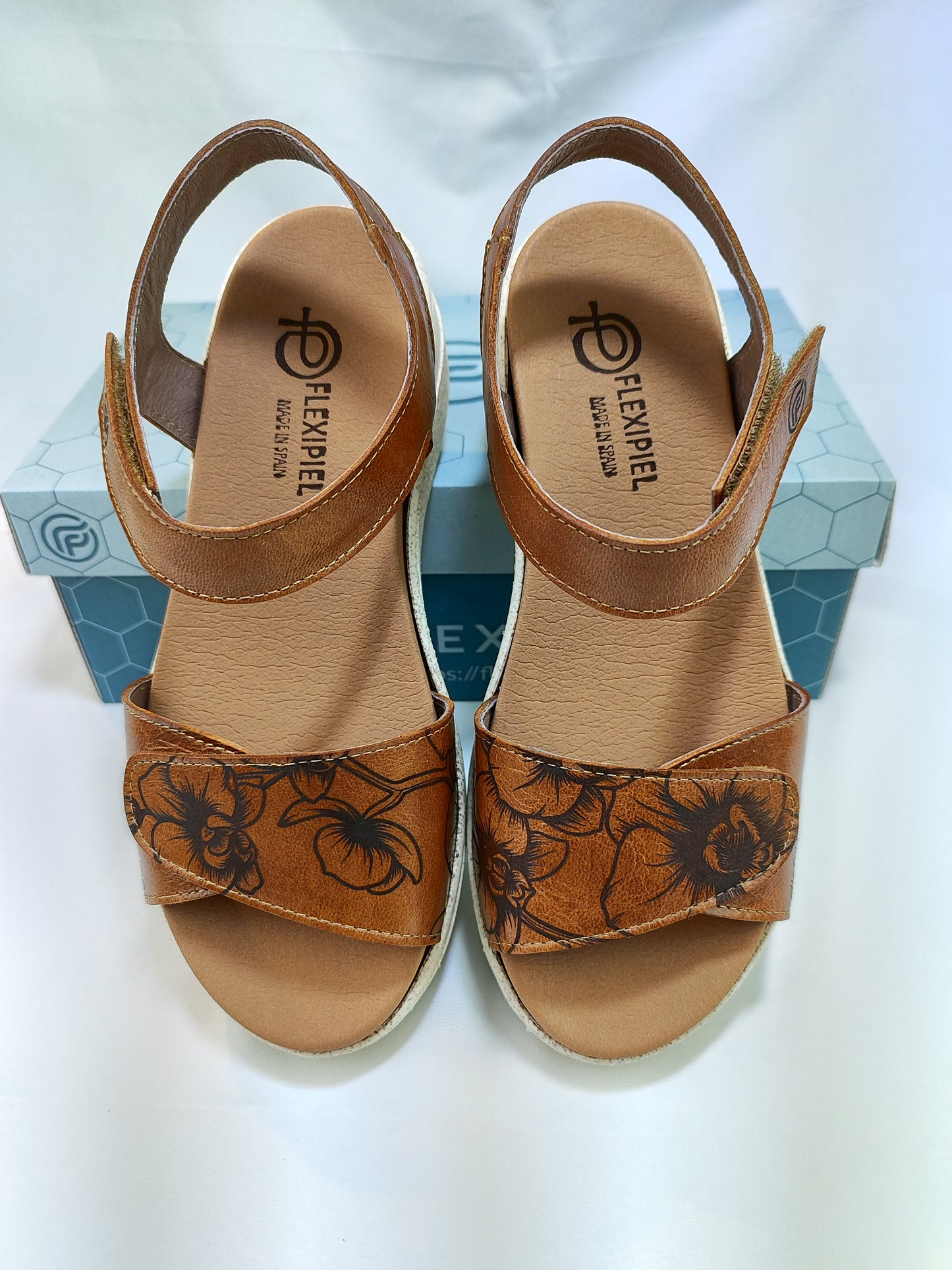 Sandalia personalizada modelo ESENCIA